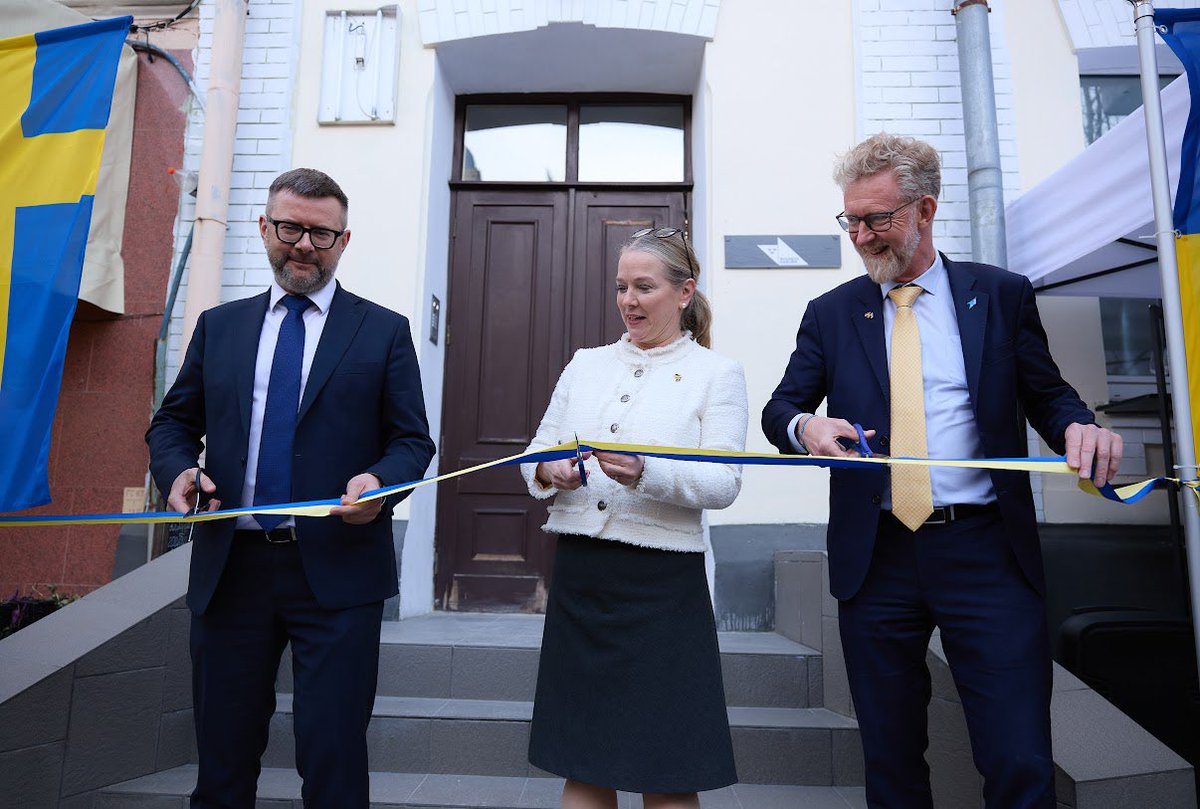 Sweden in Ukraine tweet media