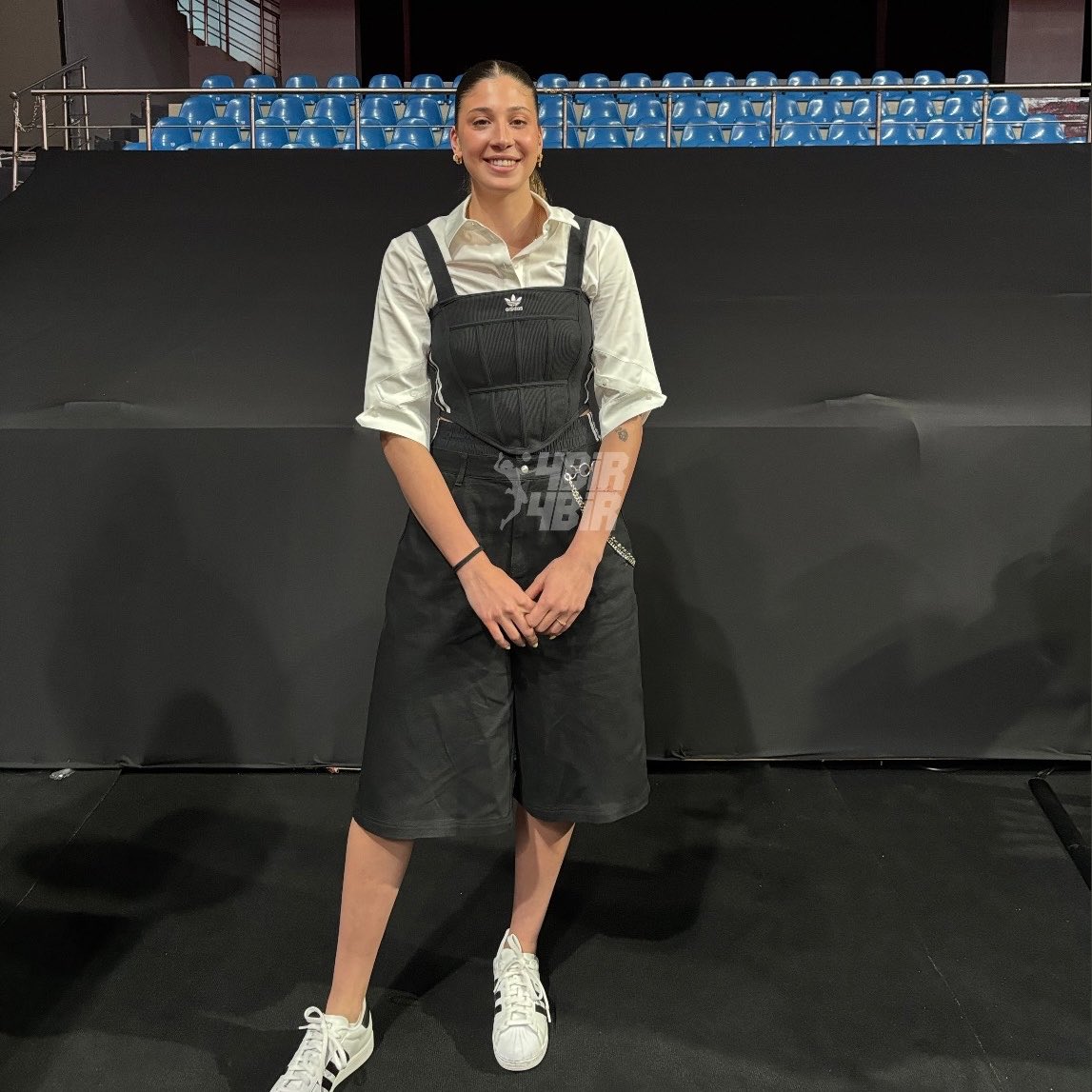 4Bir4Bir 🏐 tweet media