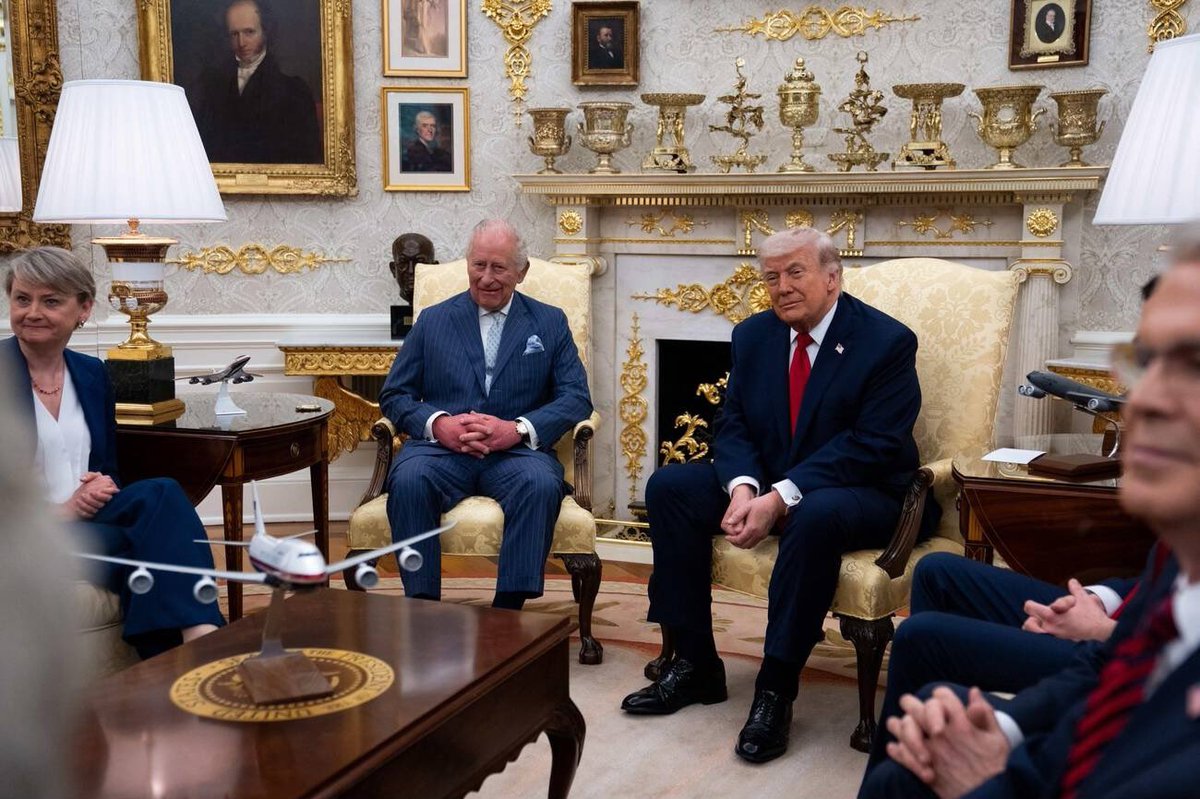 🇺🇸 King Charles & President Trump hold a Bilateral Meeting in the Oval ...