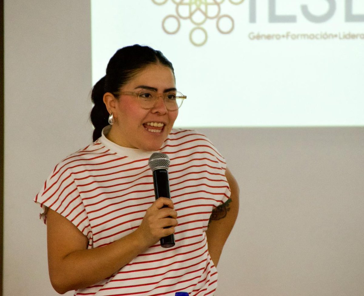 IEEM_MX's tweet photo. ¡El "Programa de liderazgo organizacional con perspectiva de género para mandos medios" continúa! 🙋🏽‍♀️💼

La tercera sesión, dirigida por el Instituto de Liderazgo Simone de Beavoir (@ilsb_ac), se desarrolla en el CFDE y es organizada por la Unidad Coordinadora de Género . https://t.co/xXBWoWBDbh