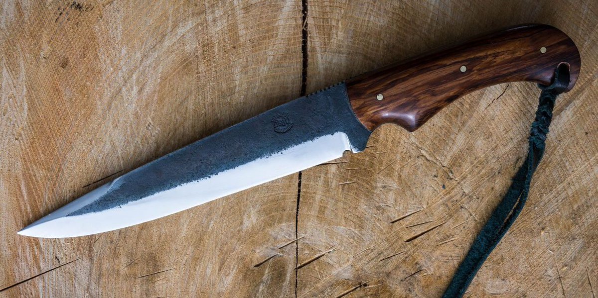 CASIberia's tweet image. 🔥 Citadel Javelina Fixed Blade - 100% Handmade

casiberia.com/product/javeli… 

Feel the perfection in your hand. Powerful and rustically gorgeous. Limited to 50 pieces. Get yours before they disappear. 

#handmade #MadeinCambodia #handcrafted #artisanmade #forged #forgedsteel #knife