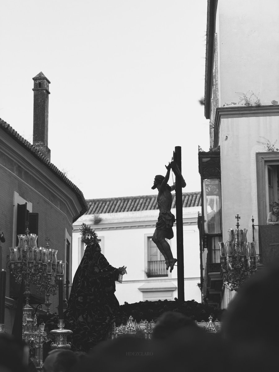 HdezClaro's tweet photo. La Santa Cruz de Sevilla.

#SSantaSevilla26 https://t.co/XG4L5JDiEM