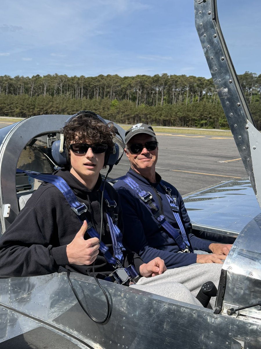 FFHSAviation tweet media