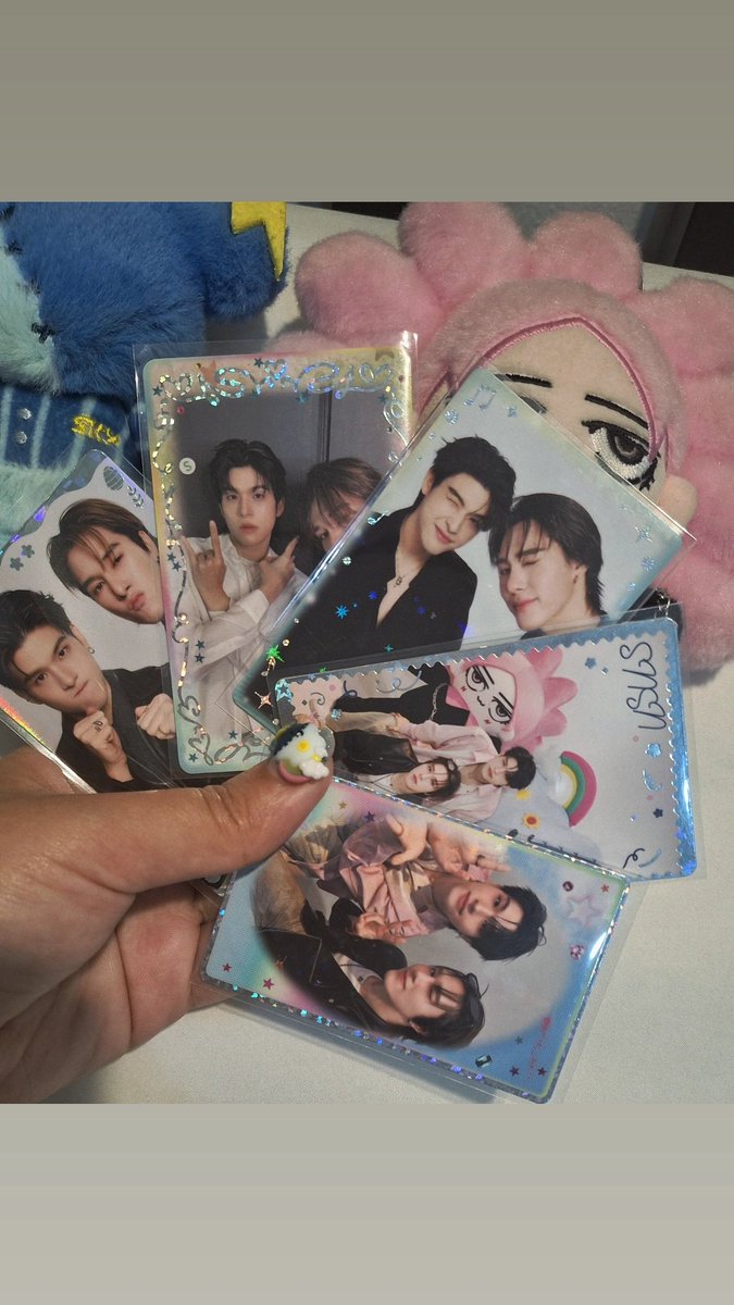 gabi VAI VER O BTS tweet media