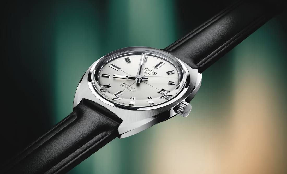 MrStateless's tweet image. The Oris Star returns in 2026, celebrating 60 years since its debut. A faithful vintage revival with classic 1960s design and modern reliability.

Read more on mrstateless.com

#Oris #OrisStar #Watches #WatchNews #Horology #SwissWatches