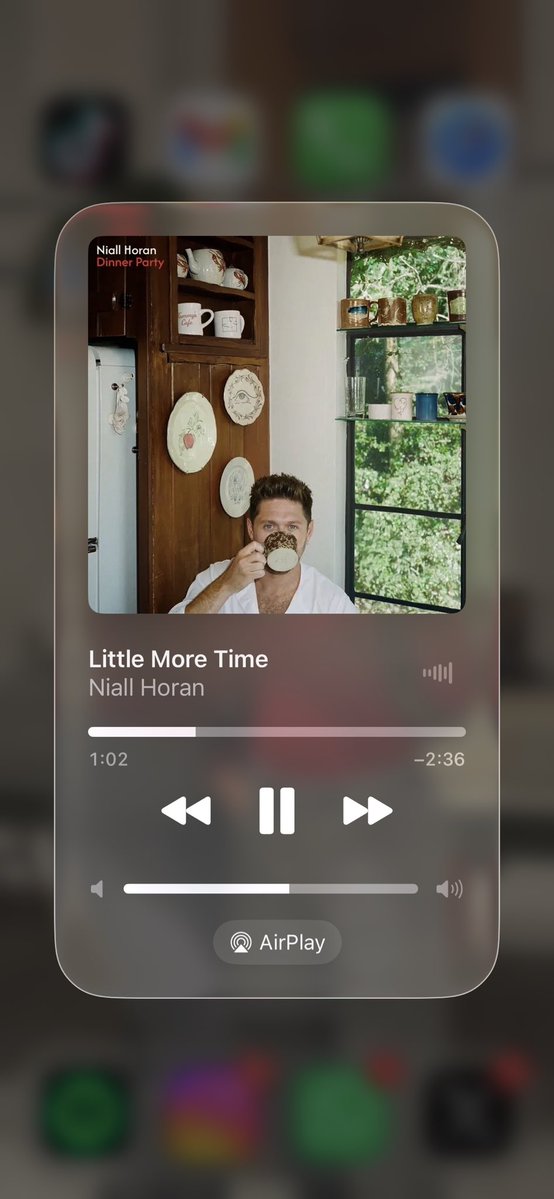 sole is seeing niall ⭐️ tweet media