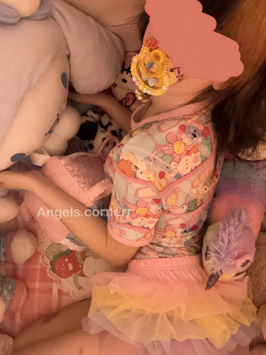 Angels_Cornerr's tweet photo. Wanna come play with me? Join Cinna and I in my land of make believe ☁️🪽 https://t.co/5OK0qWpUHC