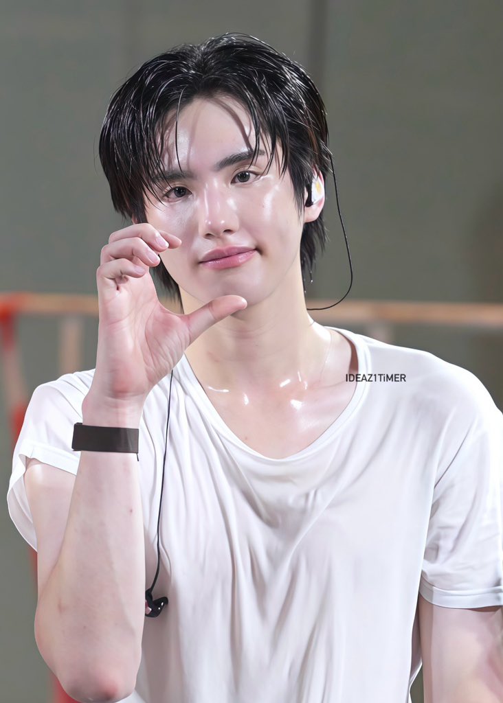 IDEAZ1TiMER tweet media