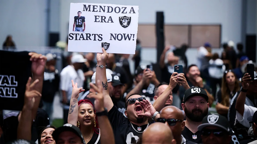 NFLMAVERICK's tweet image. #RaiderNation Representation