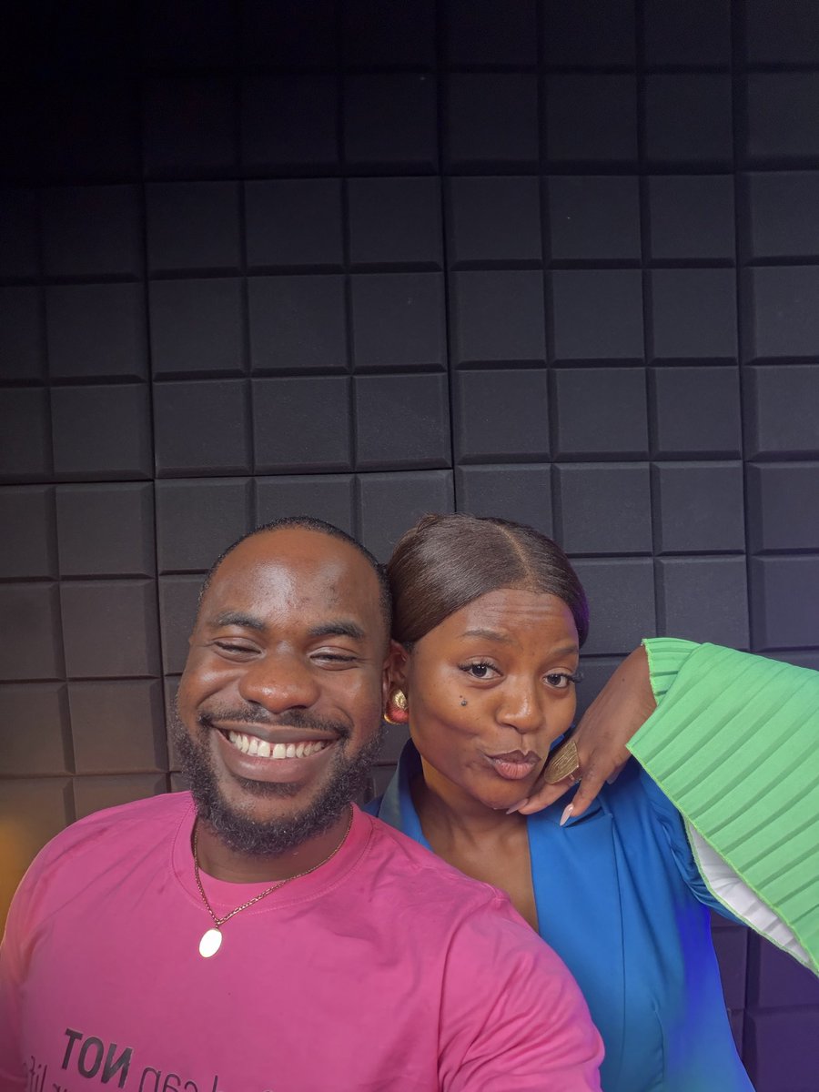 jay_onair's tweet photo. Up next on @jay_onairlive I speak to the human force that is @theglobaltemi 
Our conversation is live at 6pm on radio @885_ufm and on YouTube on JAY ON AIR TV by 7pm! Set your reminders 🤎 https://t.co/A6QAAIOa1z