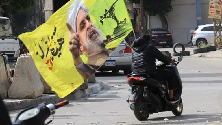 telesurenglish's tweet image. #MiddleEast | The leader of the Lebanese Shiite group Hezbollah, Naim Qassem, said his organization will not lay down its arms or recognize the results of negotiations between the Lebanese government and Israel.
telesurenglish.net/hezbollah-dism…