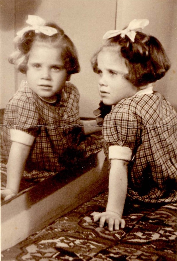 Auschwitz Memorial tweet media