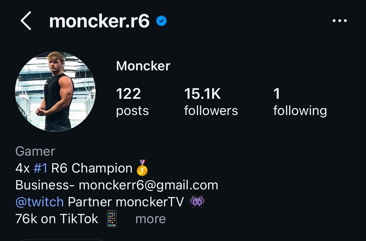 Monckerr's tweet photo. LOOKING FOR YT/TiKTok EDITORS. Trying to lock in on my long form content mainly. Lmk your rates and availability https://t.co/ymaYZLUivG