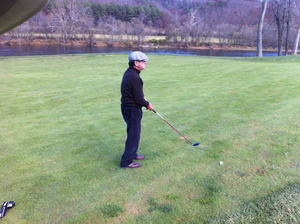 EAngelDoc's tweet photo. Angel was a phenomenal golfer in real life and rarely asked for a “gimme”. I know Jimmy would have given him one though…That’s what friends are for.
#stuartmargolin #angel #therockfordfiles
#documentary #characteractor https://t.co/Su1P8jKX2O