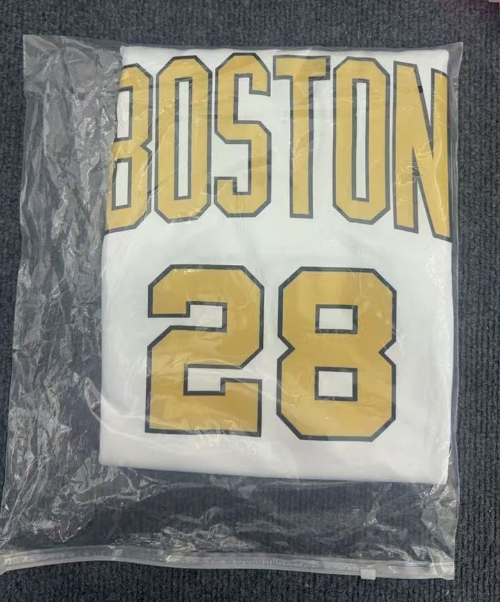 Si esta noche los Boston Celtics se clasifican para las Semifinales de la Conferencia Este, vamos a sortear esta  camiseta de HUGO GONZÁLEZ entre todos los que deis RT y nos sigáis a mí y a <a href="/NBAFutQuality2/">NBA</a> 

Para tener más posibilidades, menciona a un amigo en los comentarios