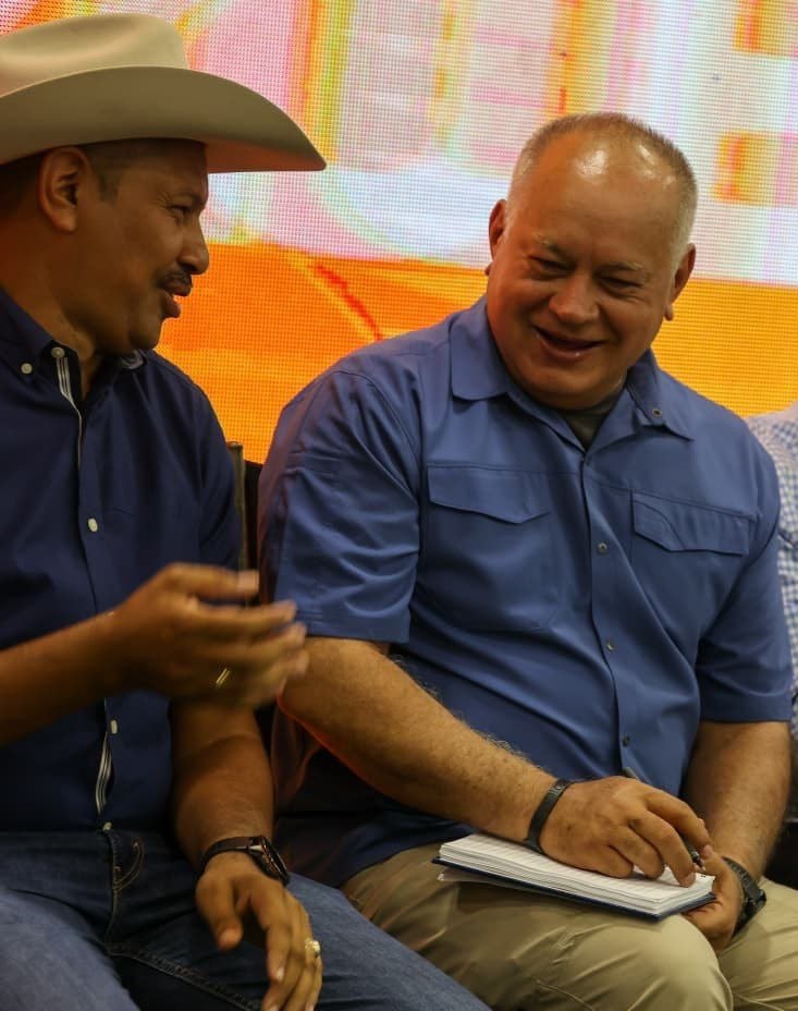 Con el Mazo Dando tweet media