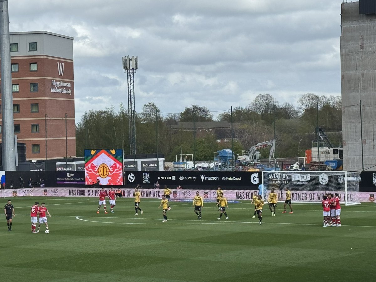 hoppingwxm's tweet photo. Off to Wrexham today (18/04/2026)
League game
STōK Cae Ras - Championship Table
🔴 Wrexham 2 - 0 Stoke City 🟡 (HT2-0)
10,641 in attendance
@Wrexham_AFC
#EFL #Groundhopping #Wales #England #Wrexham #Stoke #Peldroed #Football #voetbal #futbol #chickenbaltichronicles https://t.co/QFl0uadOho