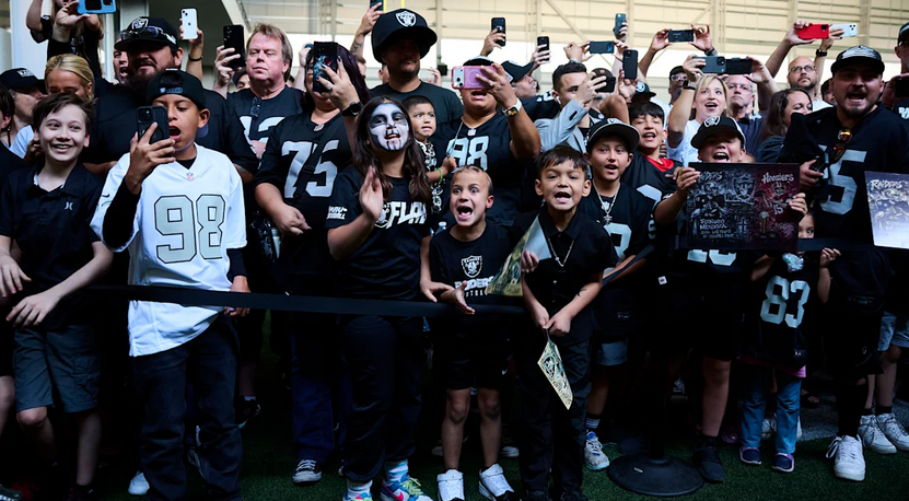 NFLMAVERICK's tweet image. #RaiderNation Representation