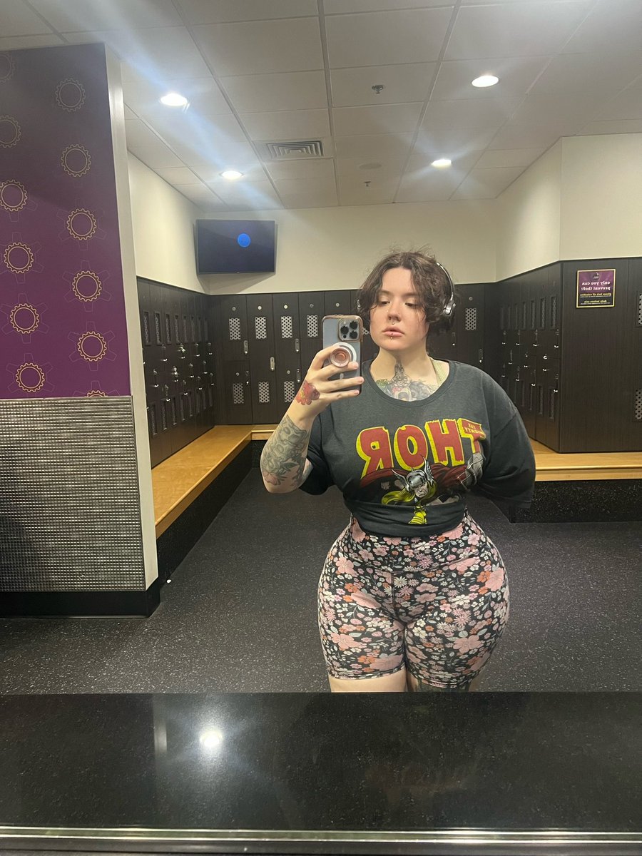 Heavenlee tweet media