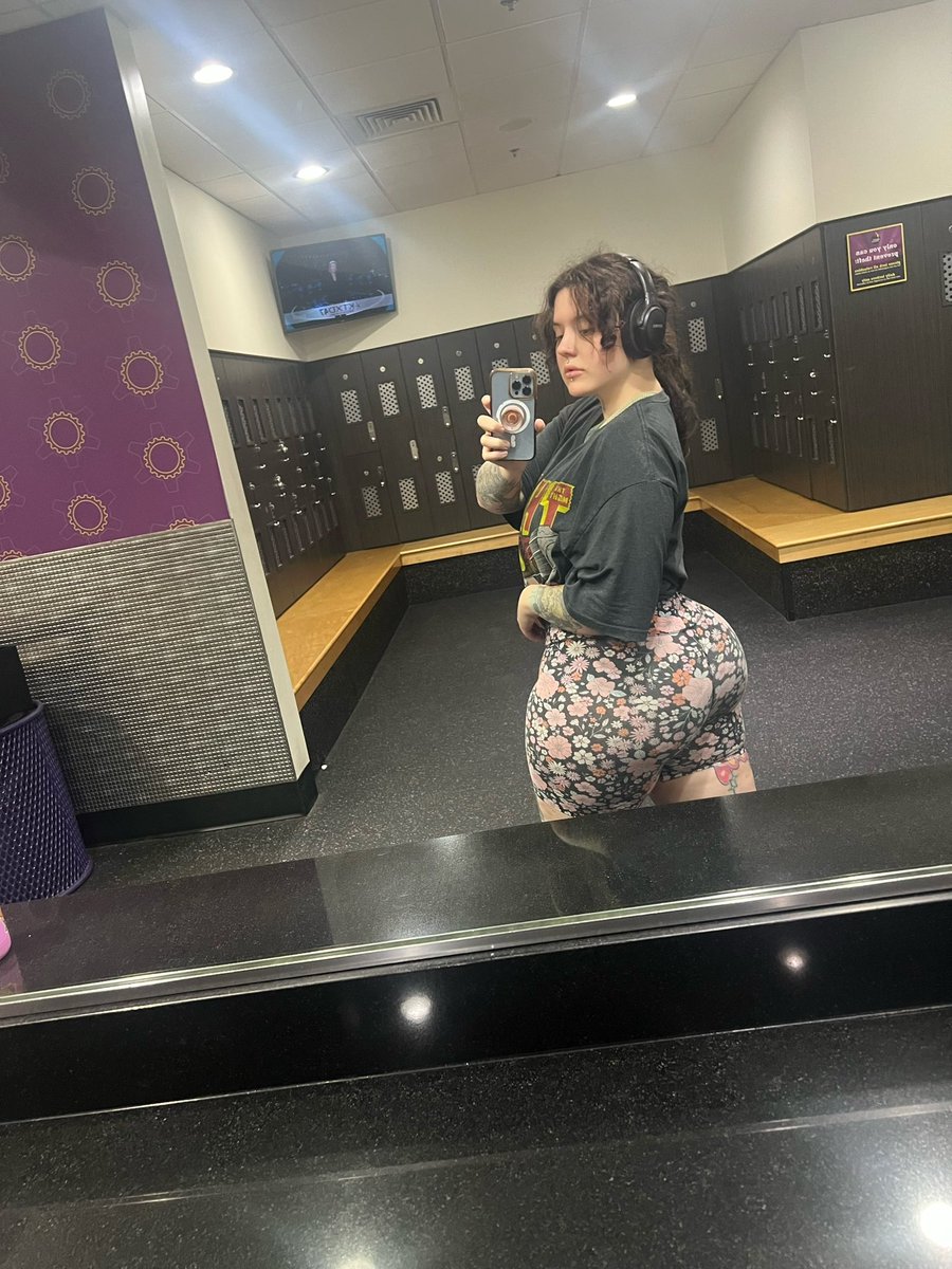 Heavenlee tweet media