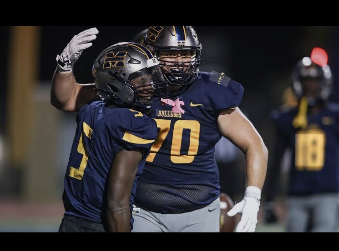 Micah_White2027's tweet photo. Blessed to receive an offer from Mississippi Gulf Coast Community College!!! #Agtg
@BrettSShufelt @CoachBenson12 @coachthig2 @Coach_Jwashingt @CoachBJ24 @MacCorleone74 https://t.co/5M0GG73eVX