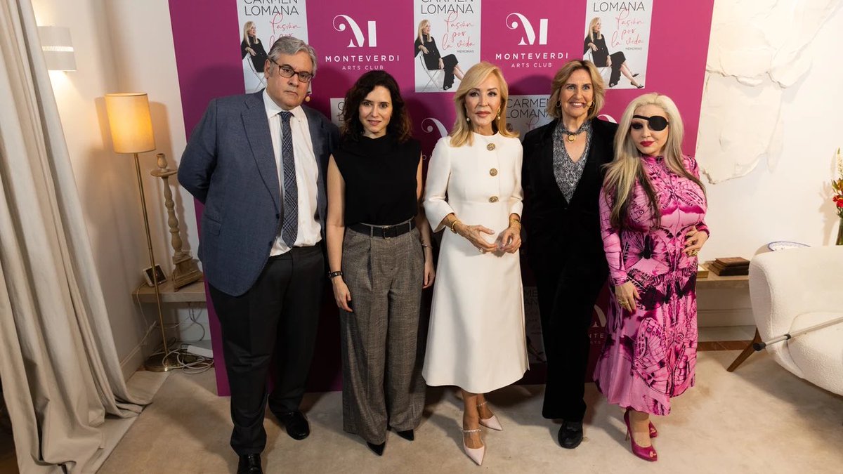 joelopower's tweet image. Ahora ellos prefieren ser referentes de la libertad….verdad que si cariño?
#Alaska #Fangoria