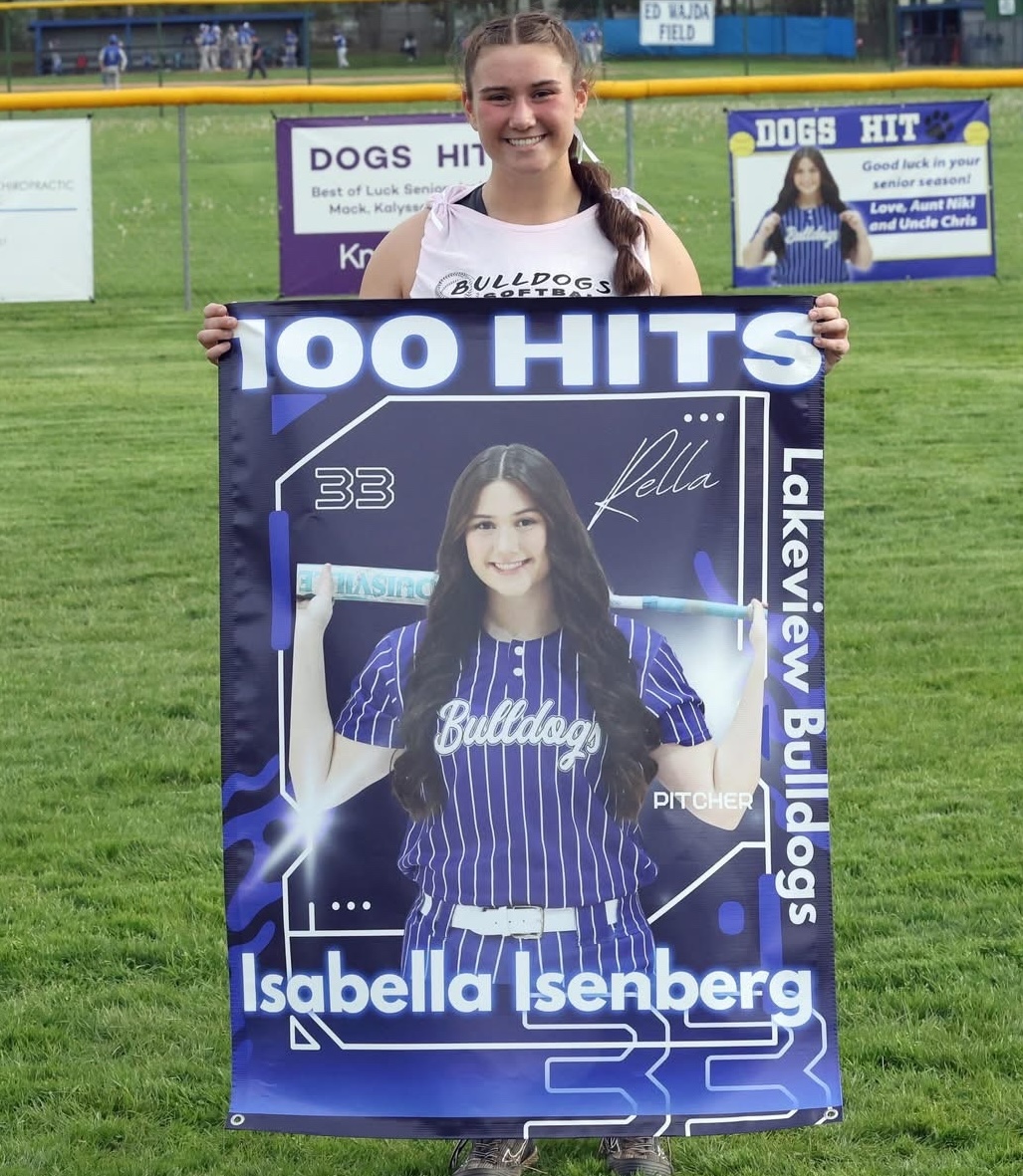 TexasGlory's tweet image. Lakeview's (PA) Isabella Isenberg ('26) collects her 100th HS hit.  Isabella is a RHP/1B on our Texas Glory (PA) squad.

#fastpitch #milestone #dualthreat
@eastonfastpitch @ripitsports @sqairz @pitchcom_sports @bsnsports @texasglory06PA