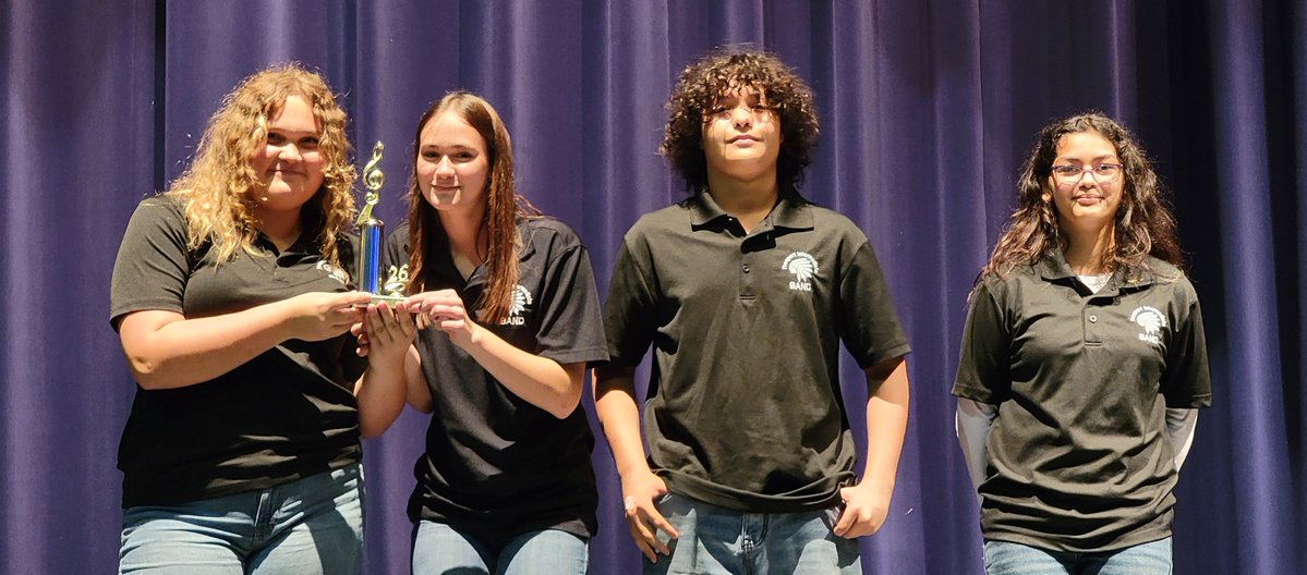 BrazosportISD's tweet image. The @Freeport_Int Jazz Band brought home the top honor at the Willowridge Jazz Festival—earning Grand Champion and outperforming both middle school and high school competitors! brazosportisd.net/news/what_s_ne… Great job students and band director Dustin Hernandez! #FutureReady