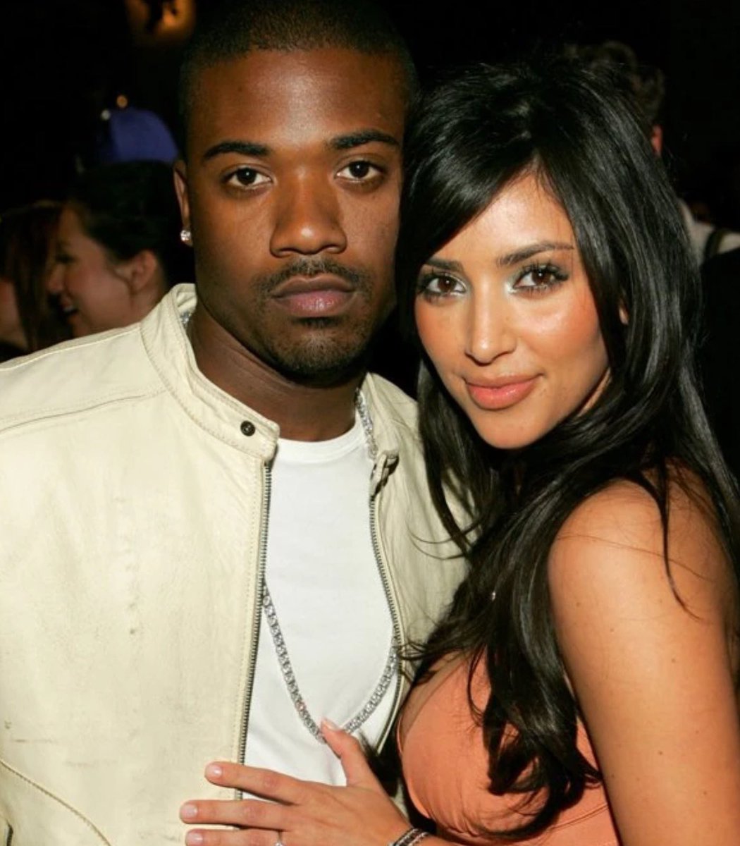 detikative tweet media