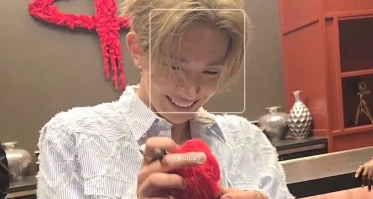 lara 𝜗𝜚 7EN tweet media