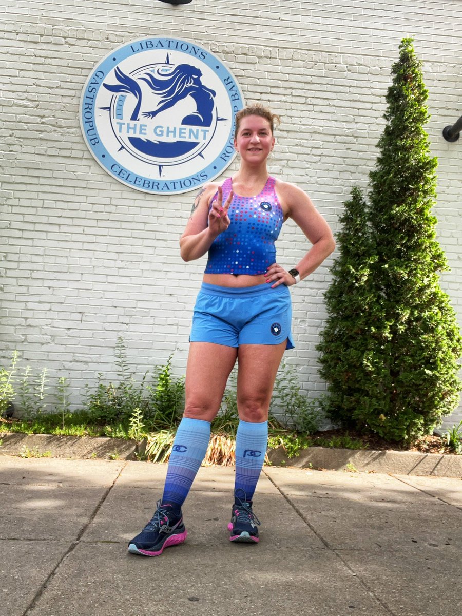 travel_run_lift's tweet image. Warm up run to OTF (.75 miles) 
Orange Everest class (up to 15% incline on the treadmill) 
Pic of my baby boy missing his momma just because. 

Solid start to my Tuesday! How’s your day starting? #tuesday #runner #fitness