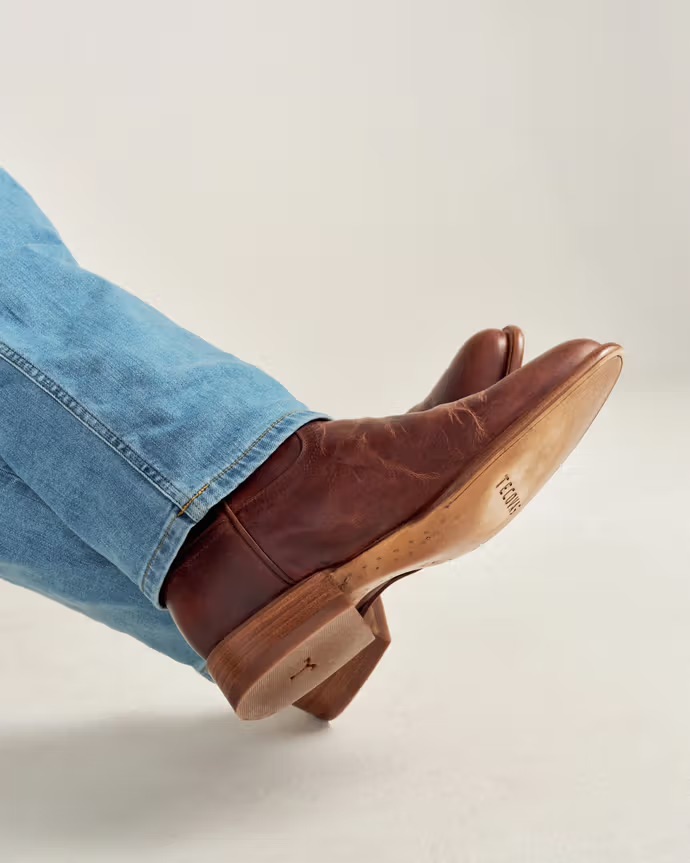 SHOEBACCA.COM tweet media