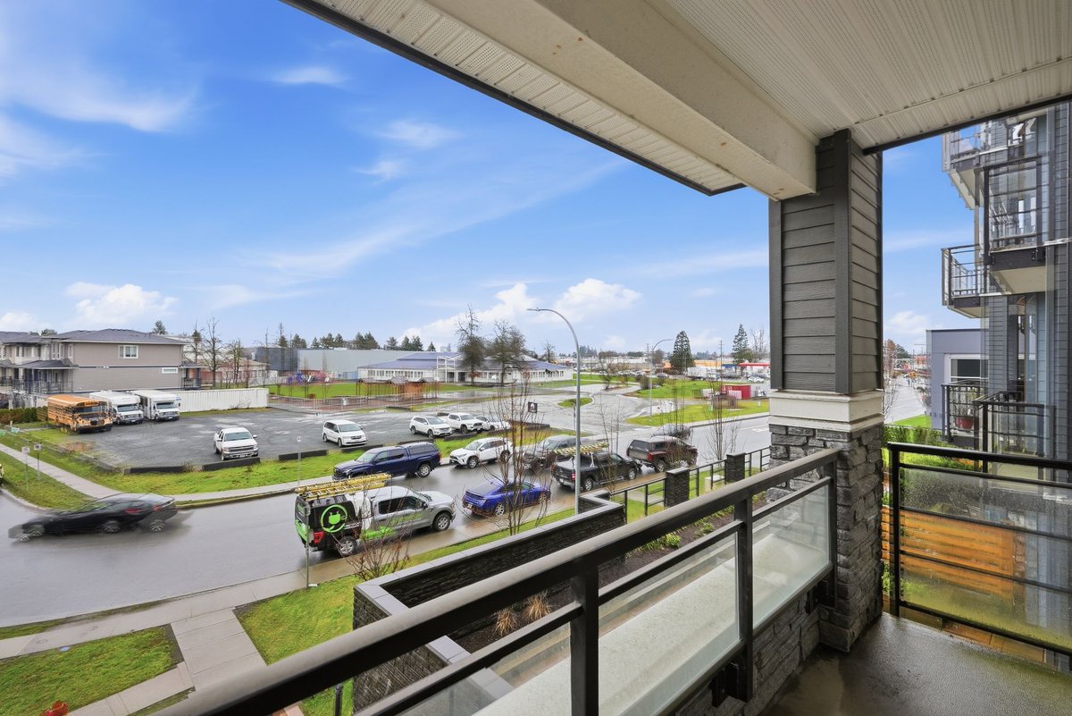 JustinOttRealty's tweet photo. 🏡 New Price, New Opportunity! 🏡 

301 45562 Airport is calling your name — don’t let this chance fly by! We’ve just updated the price, so it’s the perfect time to take a look. 

Join us at our Open House this Saturday 12-2, to tour your potential new home. 

More info in bio https://t.co/w3c0dqUGHU
