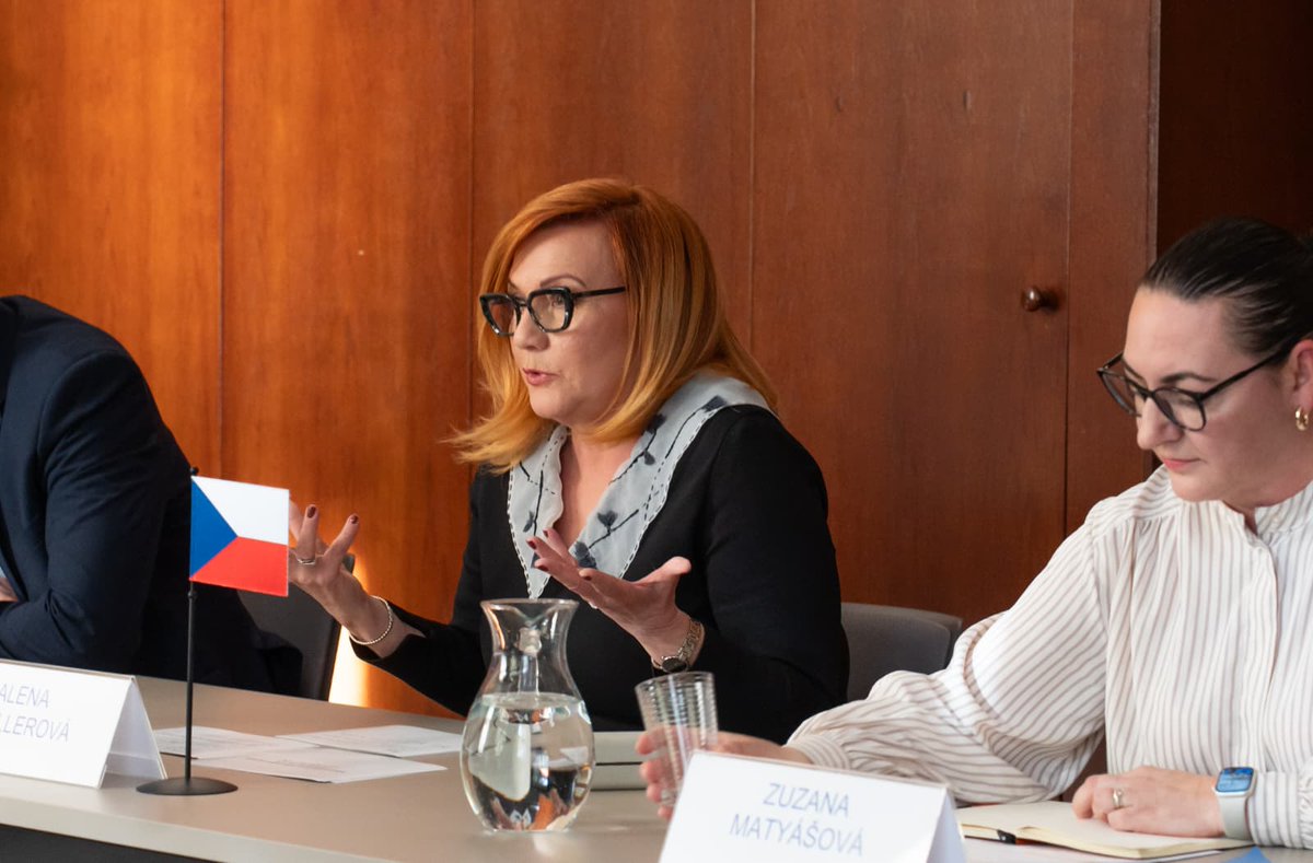 Ministerstvo financí ČR tweet media
