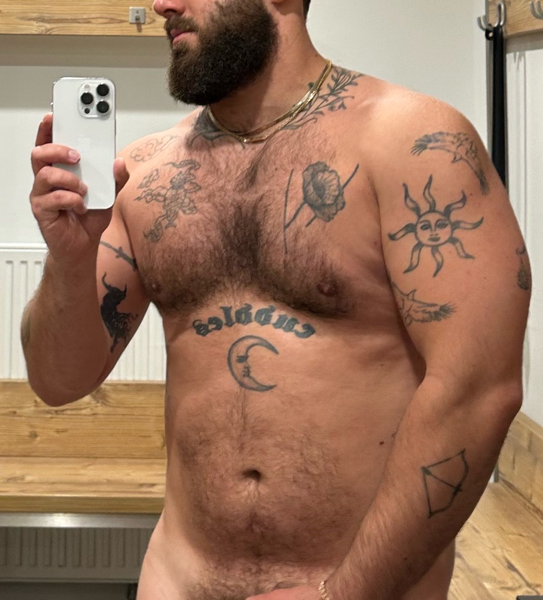 Vikky pew pew tweet media