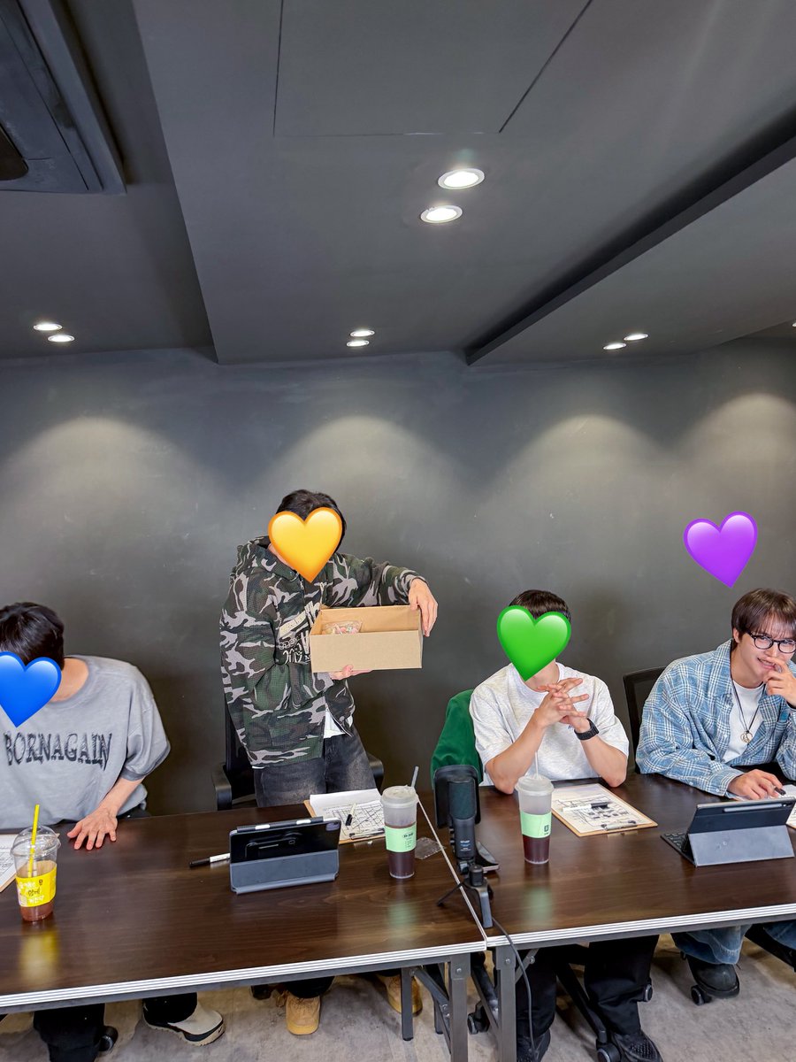 하이라이트(HIGHLIGHT) tweet media