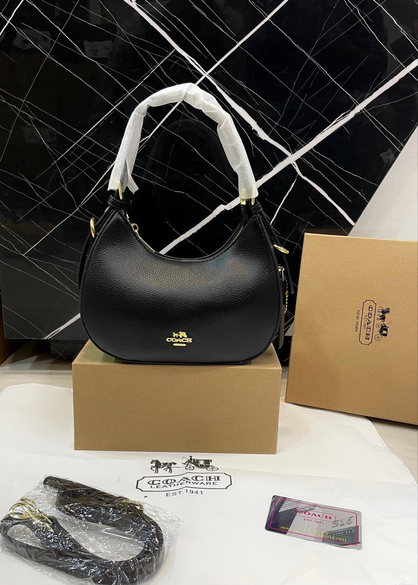 TandScollect's tweet photo. Start your luxury Journy with Time & Space Islamabad
B1: Safa Gold Mall, Islamabad
B2: Giga Mall, DHA-II, Islamabad
#FashionAccessories #islamabad #timeandspacecollection #handbags #wallets #Watches #gigamall #jinnahsuper #Islamabad #cricket #IUvPZ https://t.co/5kMxCOhYpY