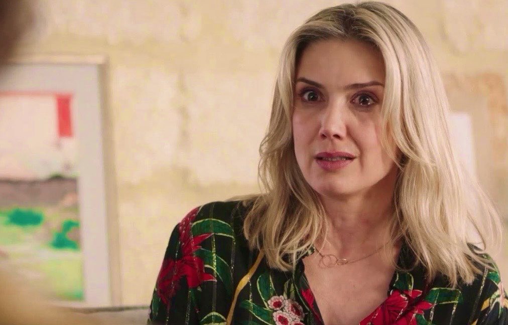 Lnnie15's tweet image. Le regard et décomposition de Constance quand elle réalise qu’une zinzin a volé son bébé car elle lui a dit être fatiguée et doutait d’arriver à élever un 3ème enfant, la folie 😭🥺
«C’est de ma faute si elle a pris Simon» Nooon bichette 💔

Sabine 👏🏼✨

 #IciToutCommence