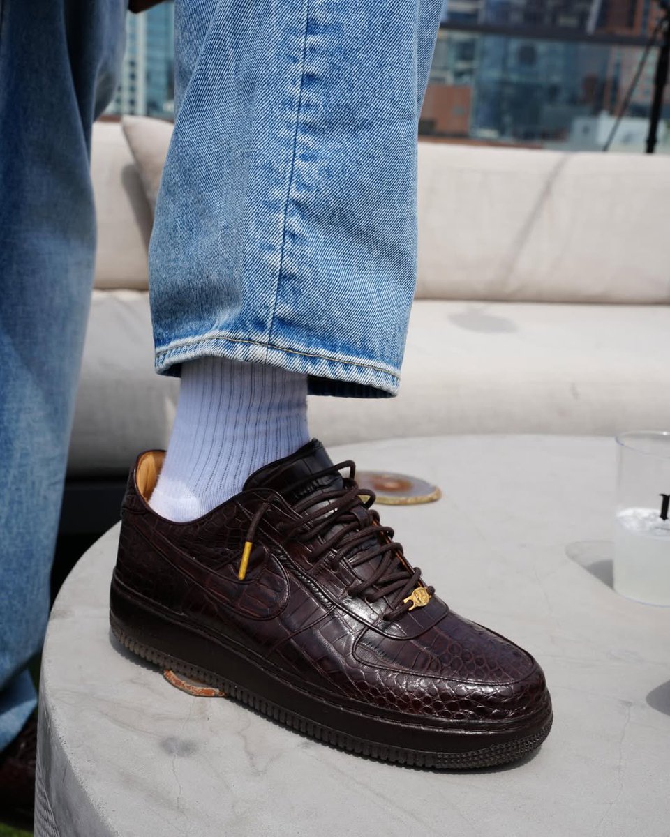 Complex Sneakers tweet media