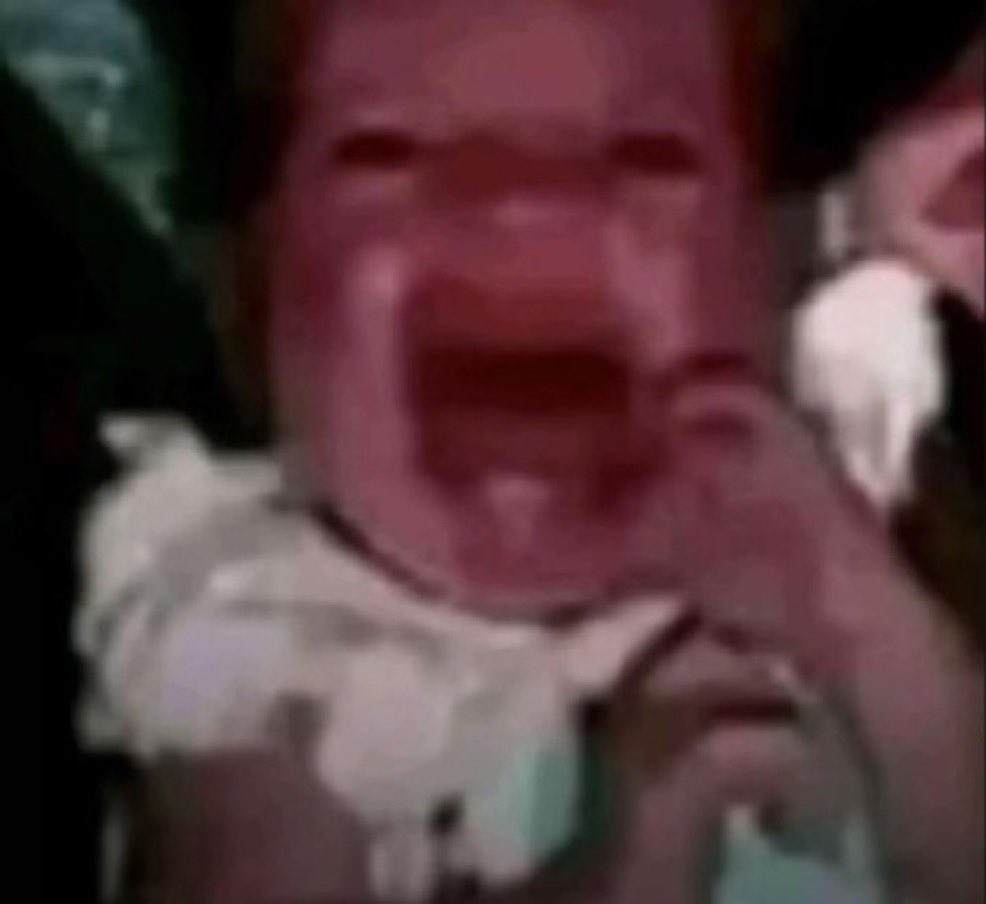 nao sejam pau pra toda obra
toda hora tem obra 
e o pau é uma tora enfiada no uc