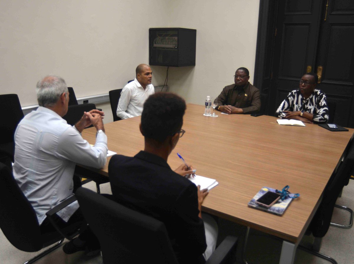 Asamblea Nacional Cuba tweet media