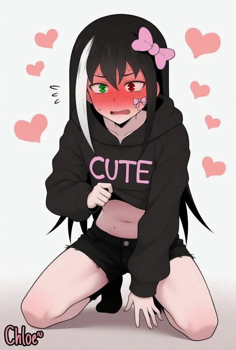 ~Piggy Chloe~ (B-DAY MAY 15TH!!!) tweet media