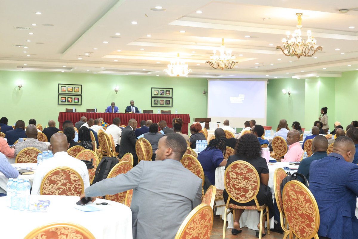 Ministry of Lands,Housing and Urban Development tweet media
