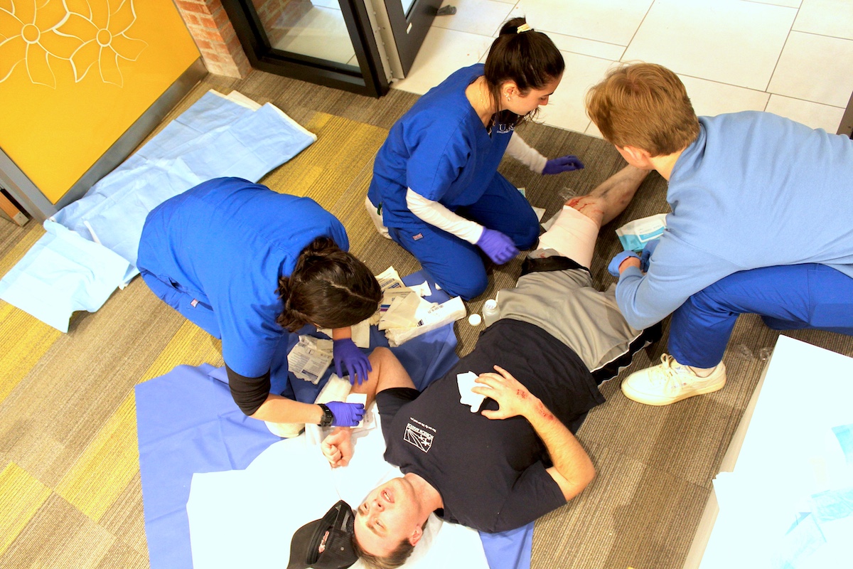 URI_Nursing's tweet photo. You can make a difference in the lives of nursing students!
Please help support the experiential learning preparing the next generation of health care professionals! Please consider a gift of any amount on today's #URIDayofGiving
https://t.co/NZehzbNPto https://t.co/ylyr5MR2WS