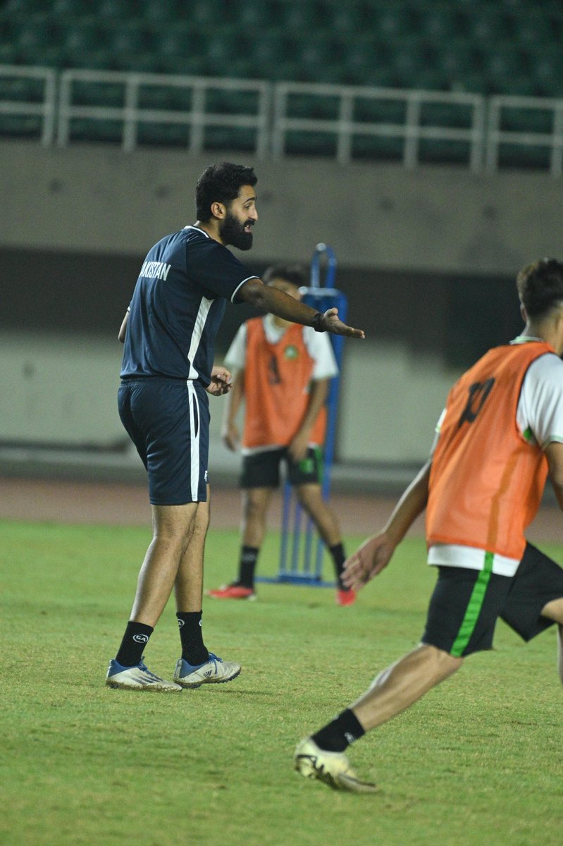 shaikhhamdan94's tweet photo. A bit late but a quick update. Honoured to have represented 🇵🇰 at the saff u20 championship as an asst. coach. Grateful for the lessons and the people who made it special. The learning journey continues. 

#PakistanFootball https://t.co/kxM2QTdyh7