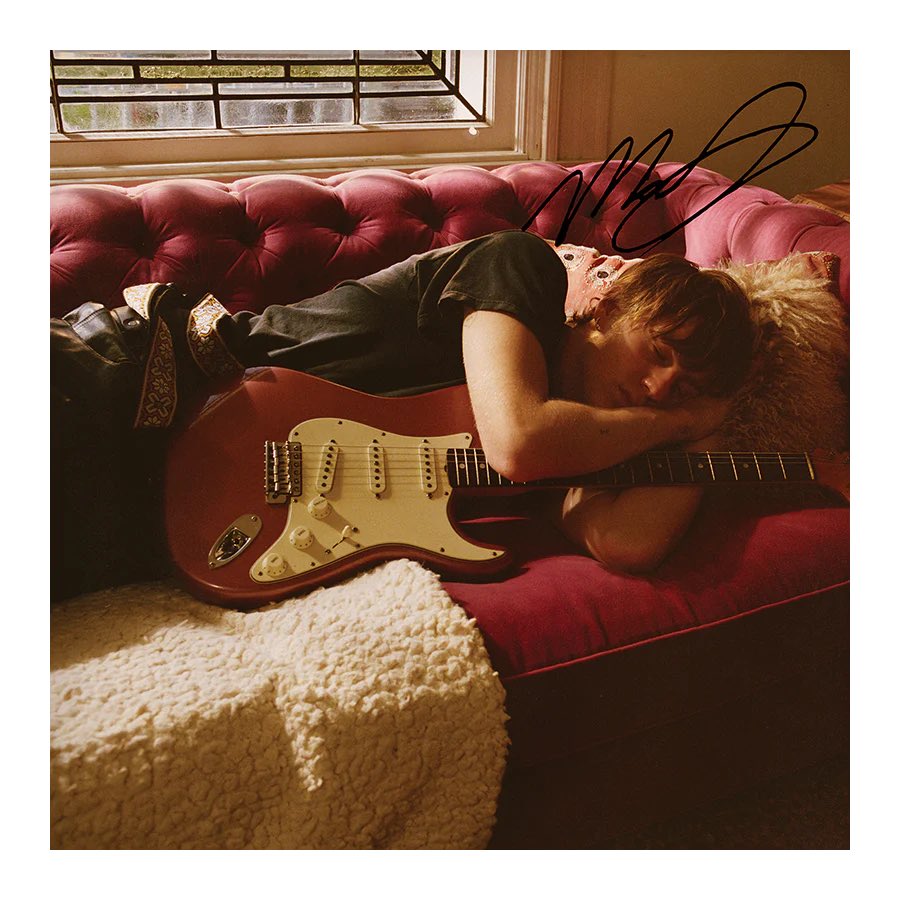 malcolm thinker🎸🐅 tweet media