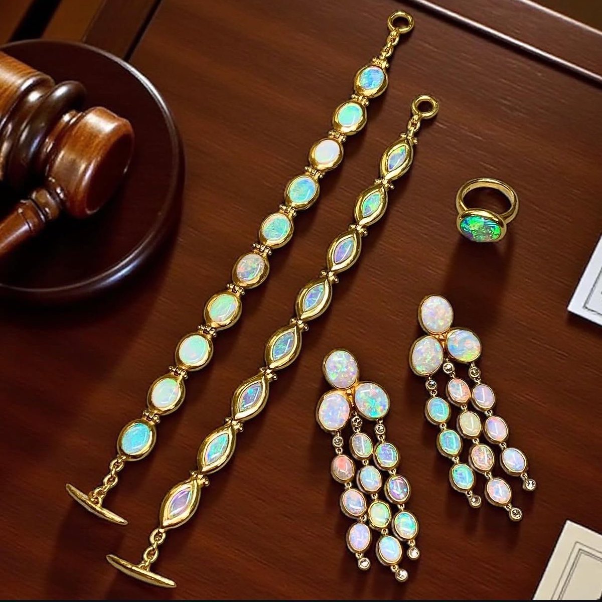 The Taylor Swift Updates tweet media