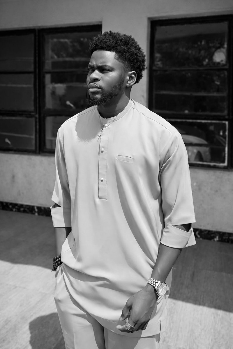 Manjul Vic🦅 tweet media