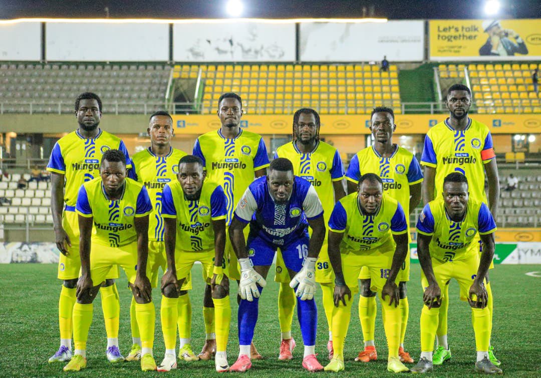 URAFC_Official's tweet image. #SUPL: 20 mins

URA FC 0-0 Maroons FC

#URAFC | #OneTeamOneDream | #StartimesUPL | #URAMAR