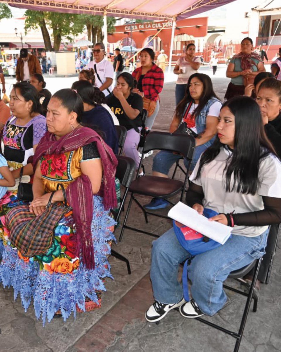 planmichoacan25's tweet photo. 🚐💼 Las oficinas móviles de @JovConFuturo llegaron a #Paracho para acercar capacitación laboral a las juventudes.
💡 Más habilidades, más oportunidades y un mejor inicio en el mundo laboral.
#PlanMichoacán #CapacitaciónLaboral #Juventudes #Oportunidades
@STPS_mx @GobMichoacan https://t.co/JfXLFmS2pb